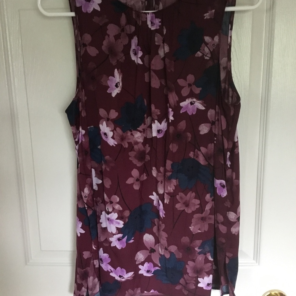 New Unworn Floral Blouse
